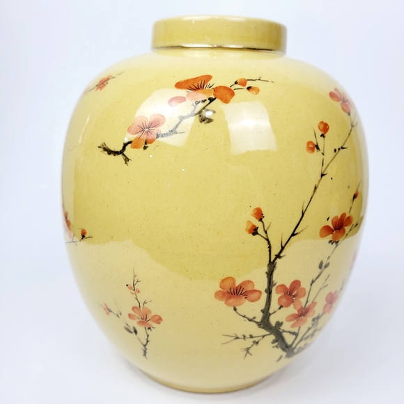 Vtg hyalyn 824 Ginger Jar/Vase~Japanese Apple Blossom Tree~Yellow~7.75" NO LID - Picture 5 of 7